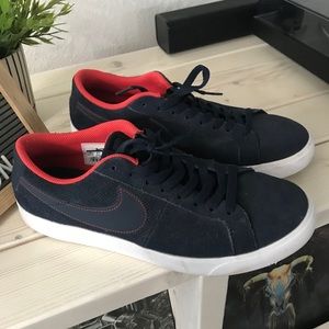 NIKE SB Blazer Vapor Low GT Men’s Sz 10.5